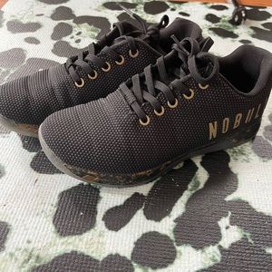 Black & Gold speckle pride collection no bull trainer